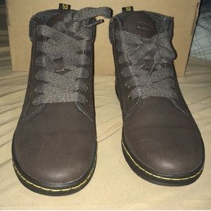 Dr.Martens Maelly.  !Make Offers!